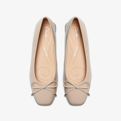 Women Ubree 15 Step Sand Patent