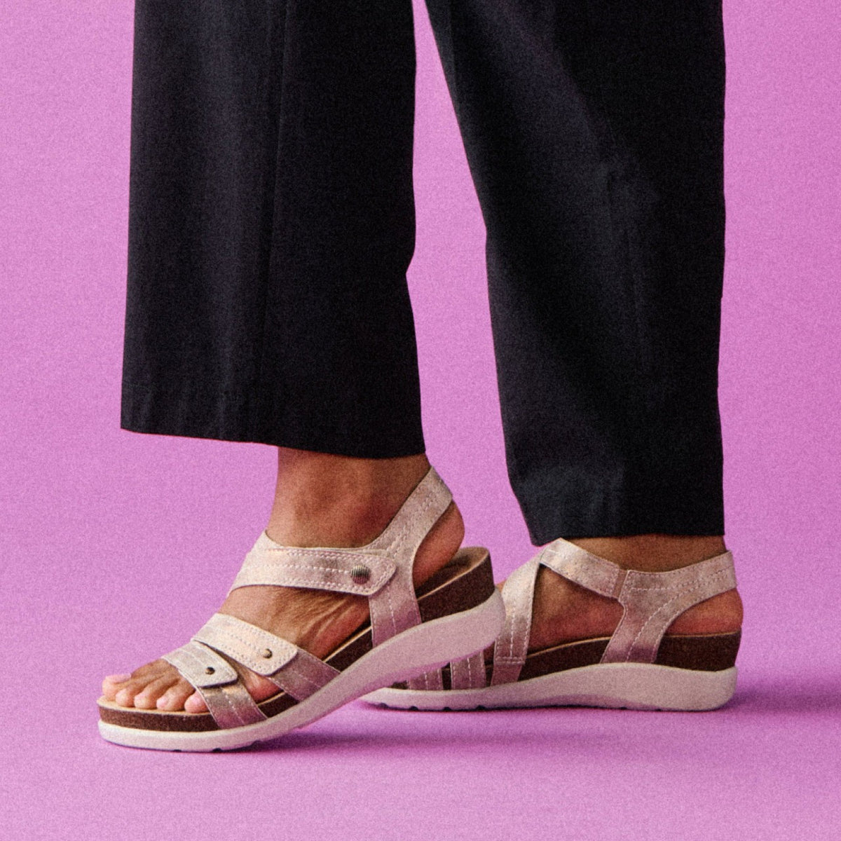 Women Calenne Clara Bronze Metallic