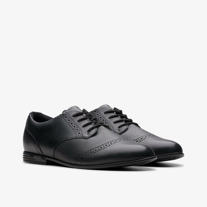 Kids Finja Brogue Youth Black Leather
