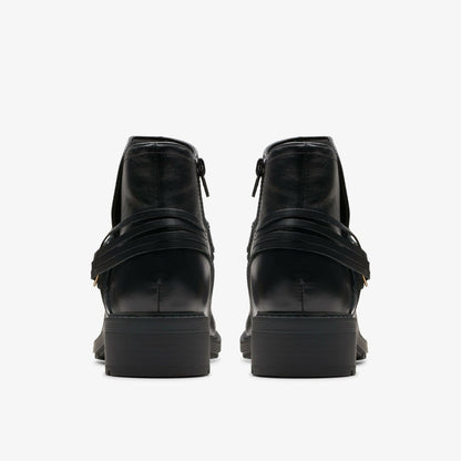 Women Hearth Kaylie Ankle Boot Black Leather