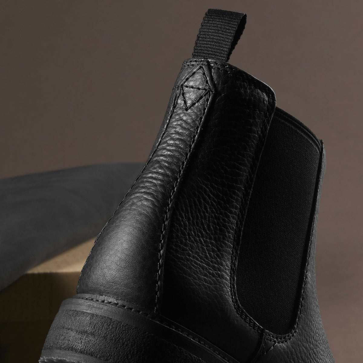 Men Clarkdale Easy Chelsea Boot Black Leather