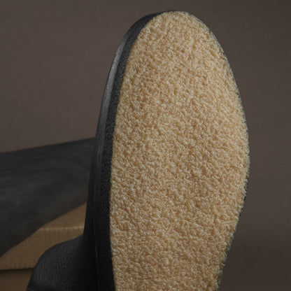 Men Clarkdale Easy Chelsea Boot Black Leather