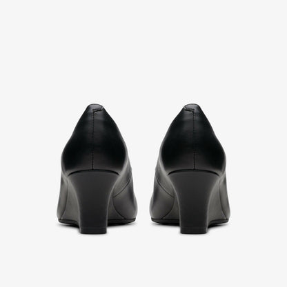Women Olivette Pearl Black Leather