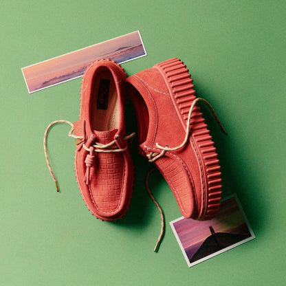Women Torhill Bee Coral Suede