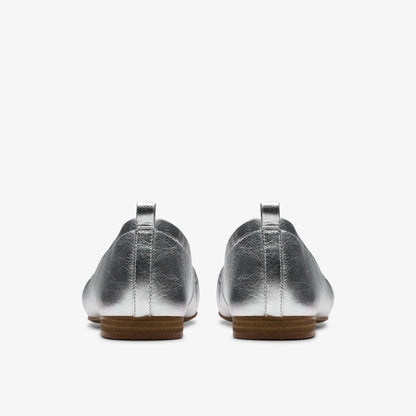 Women Fawna Soft Silver Metallic