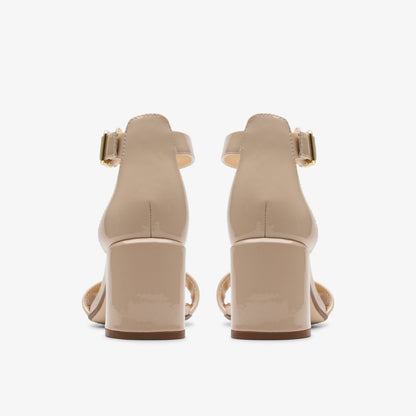Women Ezoria Mae Sand Patent