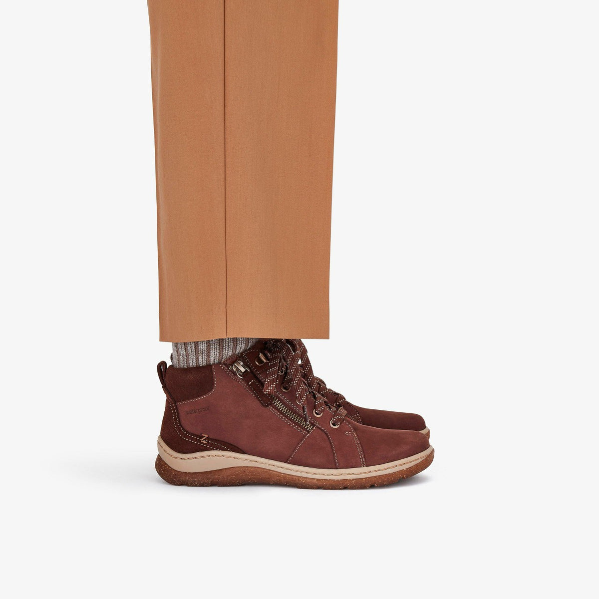 Women Orlene Top Waterproof British Tan Nubuck