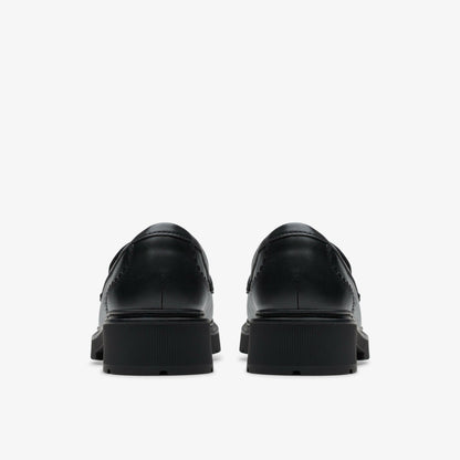 Women Lauryl Tassel Black Leather