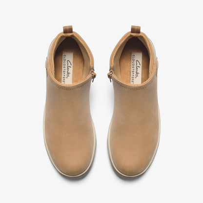 Women Brinkley Derby Camel